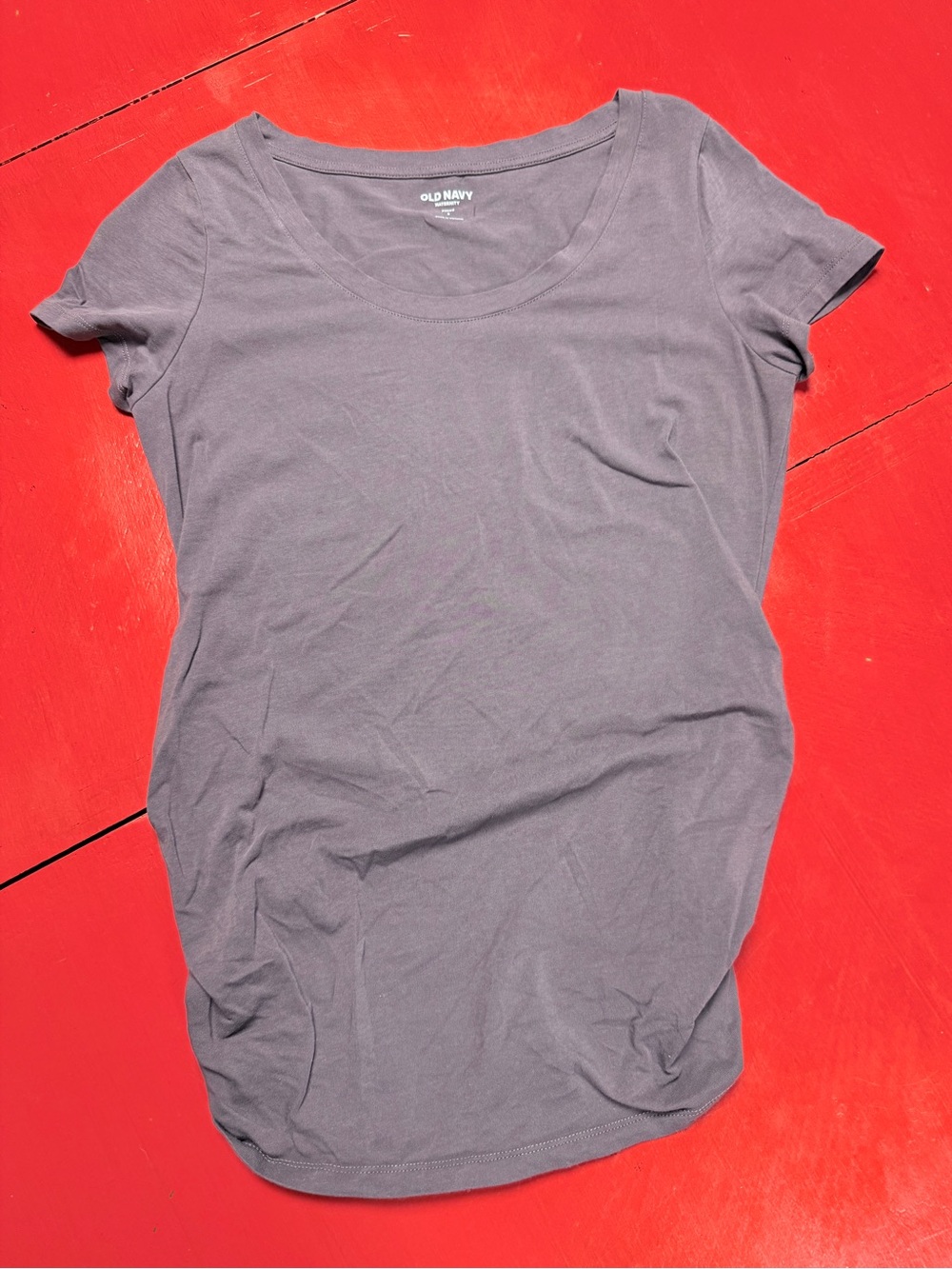 OLD NAVY PLUM FITTED MATERNITY SHORT SLEEVE TEE SHIRT